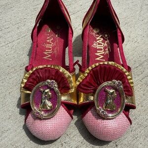 Disney Mulan Red and Pink Heels with Ornate Design